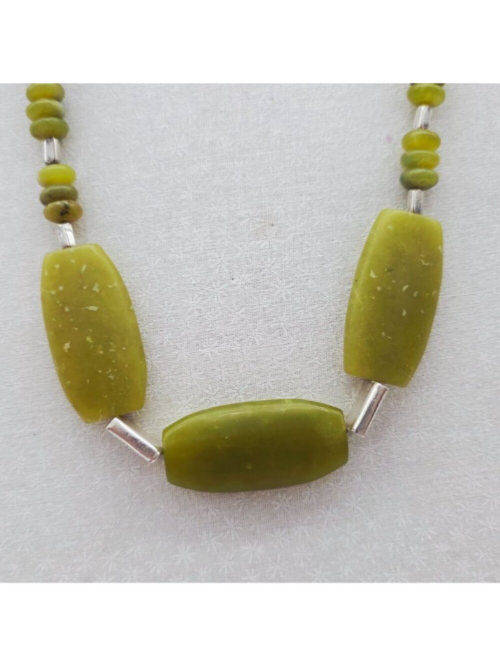 Jade Beaded Necklace Large Oblong Beads & Sterling Accents Toggle Clasp Unique - Picture 2 of 6